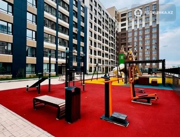 2-комнатная квартира, этаж 5 из 12, 55 м², миниатюра 2