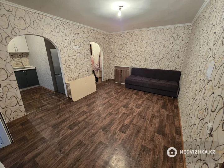 2-комнатная квартира, этаж 4 из 5, 36 м², фотография 5