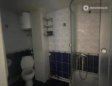 4-комнатная квартира, этаж 4 из 6, 82 м², миниатюра 2