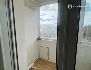 4-комнатная квартира, этаж 4 из 6, 82 м², миниатюра 7