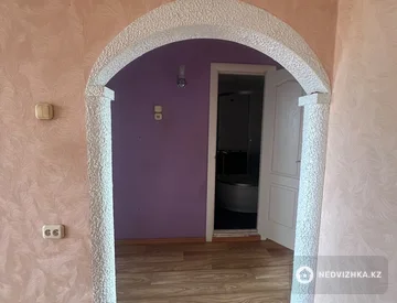 4-комнатная квартира, этаж 4 из 6, 82 м², миниатюра 11