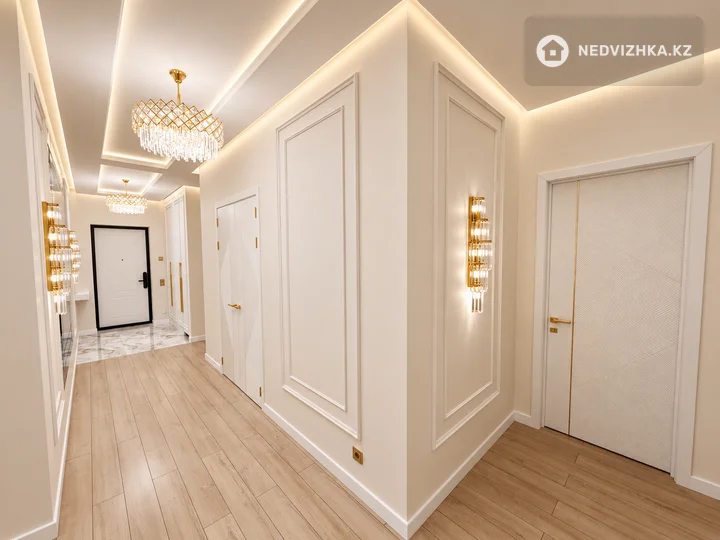4-комнатная квартира, этаж 7 из 9, 120 м², фотография 4