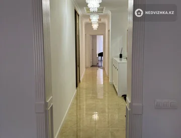 3-комнатная квартира, этаж 5 из 7, 131 м², миниатюра 8