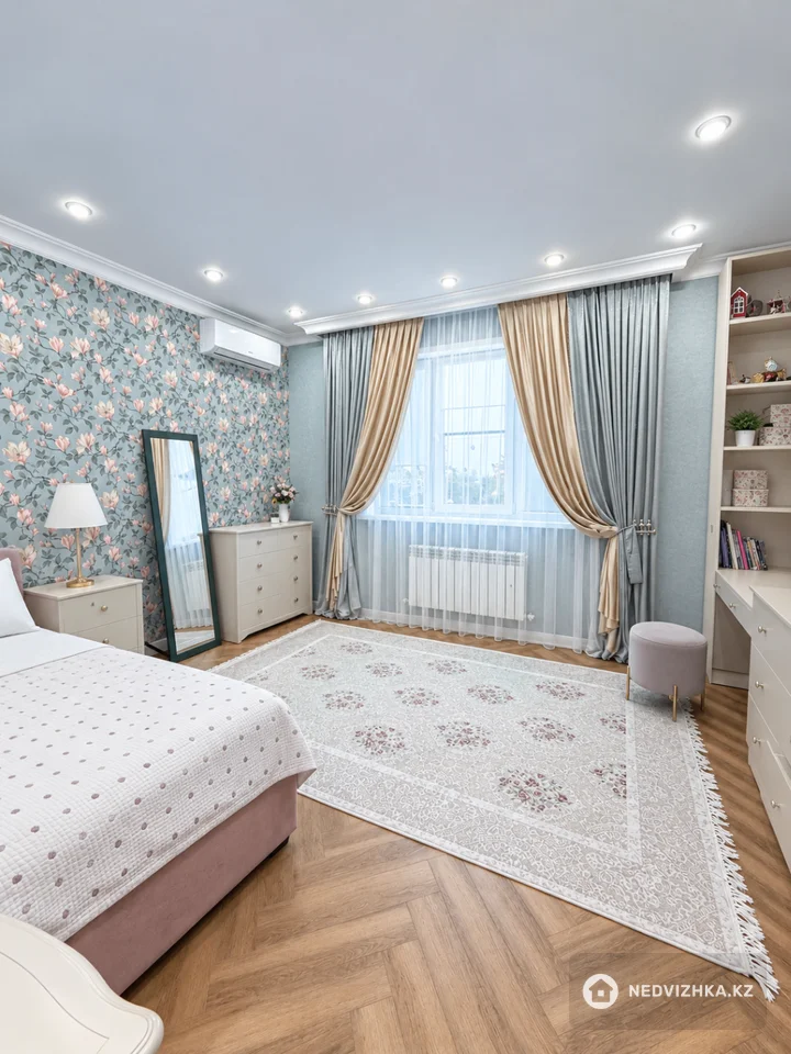 5-комнатный дом, 8.3 соток, 260 м², 3-фотосурет