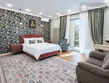 5-бөлмелі үй, 8.3 соттық, 260 м², 12-нобай