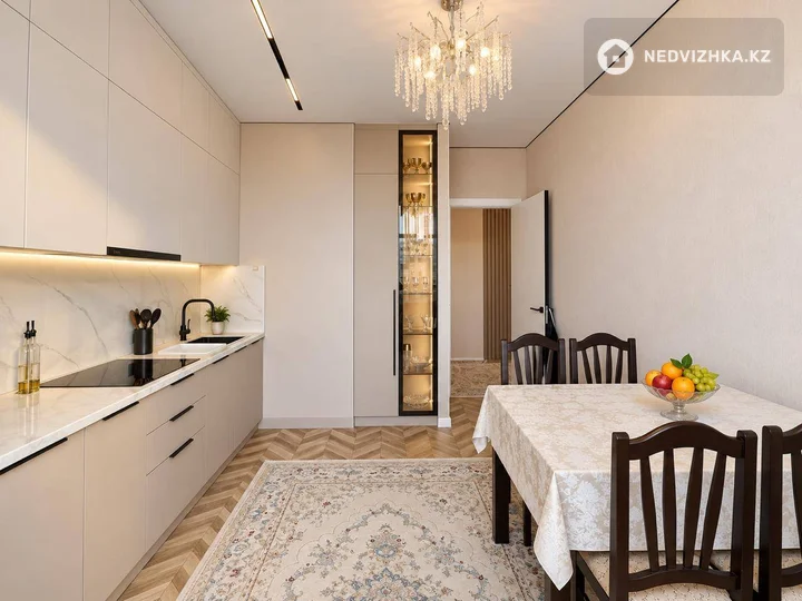 1-комнатная квартира, этаж 12 из 17, 52 м², фотография 3