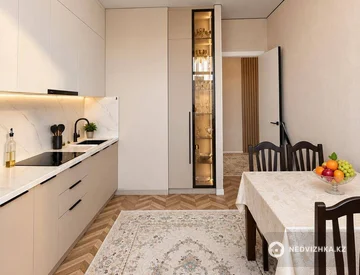 1-комнатная квартира, этаж 12 из 17, 52 м², миниатюра 4