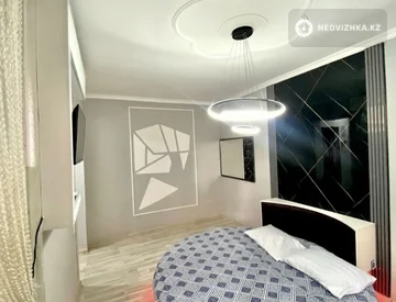 1-комнатная квартира, этаж 2 из 4, 30 м², По часам, миниатюра 2