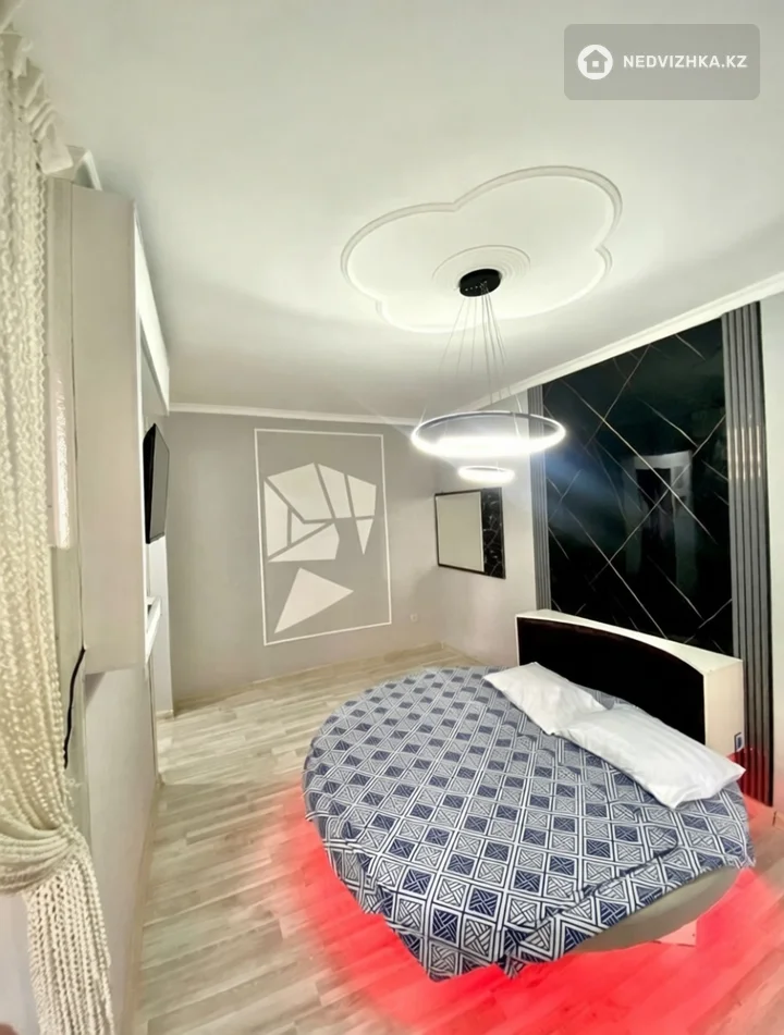 1-комнатная квартира, этаж 2 из 4, 30 м², По часам, фотография 2