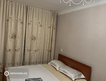 1-комнатная квартира, этаж 3 из 5, 30 м², По часам, миниатюра 4