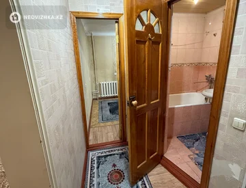 1-комнатная квартира, этаж 3 из 5, 30 м², По часам, миниатюра 8