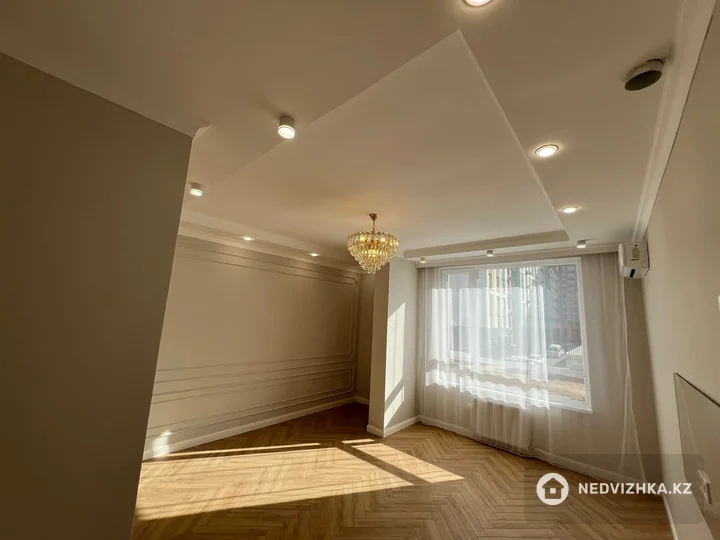 3-комнатная квартира, этаж 2 из 9, 70 м², фотография 3