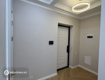 3-комнатная квартира, этаж 2 из 9, 70 м², миниатюра 4