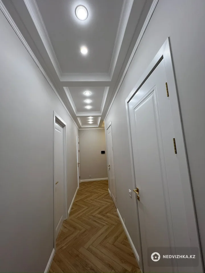3-комнатная квартира, этаж 2 из 9, 70 м², фотография 5