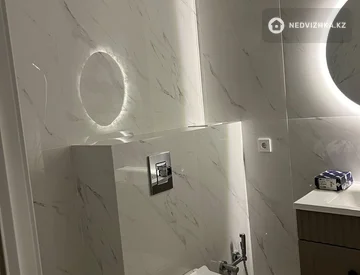 3-комнатная квартира, этаж 2 из 9, 70 м², миниатюра 7