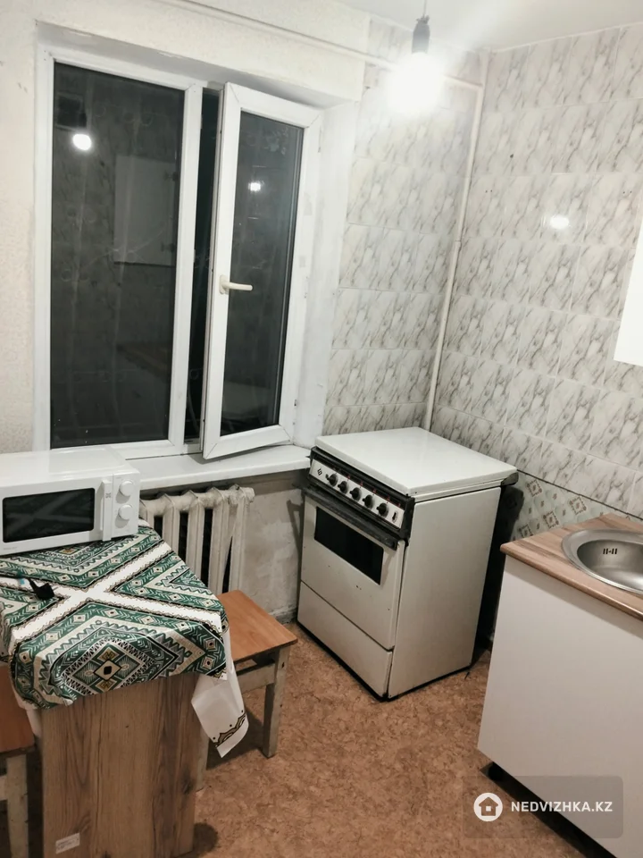 1-комнатная квартира, этаж 1 из 5, 33 м², фотография 2