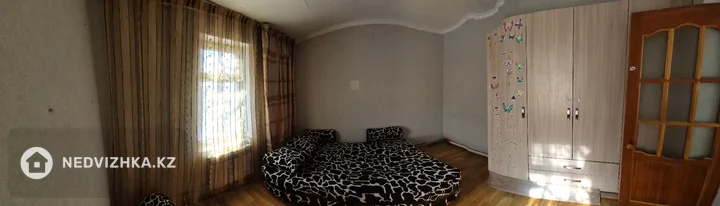 2-комнатная квартира, этаж 1 из 1, 50 м², На длительный срок