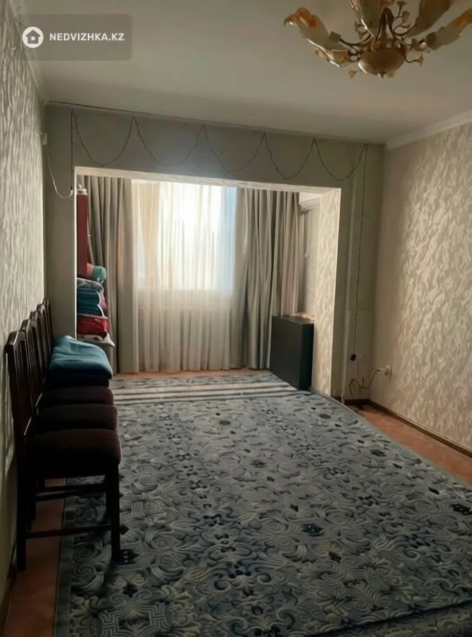 3-комнатная квартира, этаж 2 из 4, 56 м², На длительный срок, фотография 2