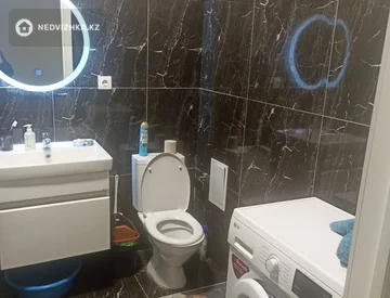 1-комнатная квартира, этаж 14 из 18, 42 м², На длительный срок, миниатюра 4