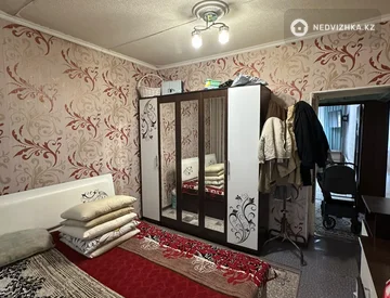 2-комнатная квартира, этаж 1 из 5, 53 м², миниатюра 3