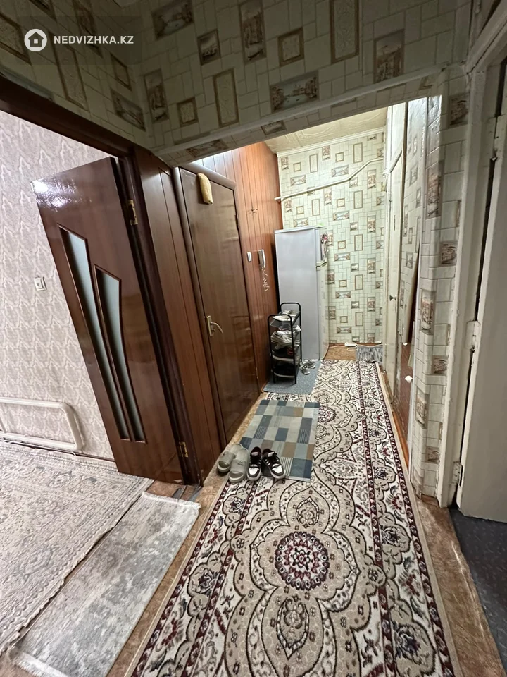 2-комнатная квартира, этаж 1 из 5, 53 м², фотография 5