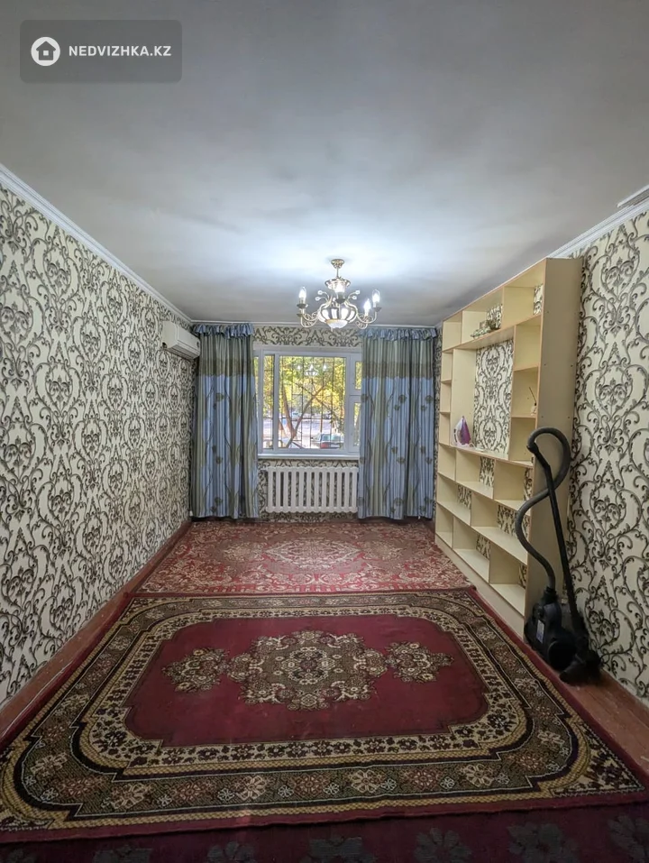 2-комнатная квартира, этаж 1 из 5, 45 м², На длительный срок, фотография 2