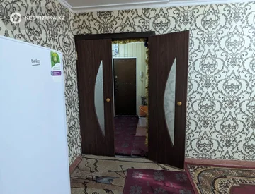 2-комнатная квартира, этаж 1 из 5, 45 м², На длительный срок, миниатюра 5