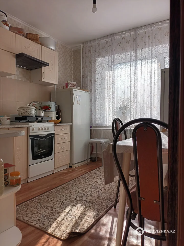 1-комнатная квартира, этаж 1 из 9, 35 м²