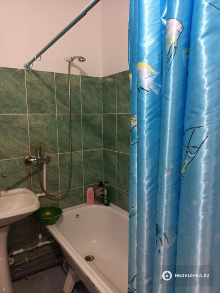 1-комнатная квартира, этаж 1 из 9, 35 м², фотография 4