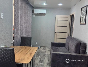 1-комнатная квартира, этаж 4 из 5, 32 м², миниатюра 2