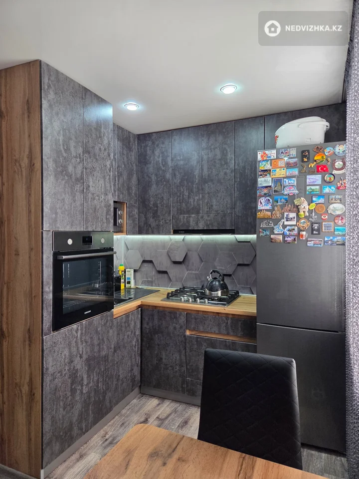 1-комнатная квартира, этаж 4 из 5, 32 м²