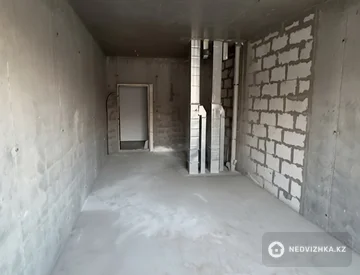 1-комнатная квартира, этаж 6 из 9, 28 м², миниатюра 1