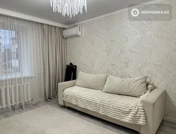2-комнатная квартира, этаж 8 из 9, 50 м², миниатюра 7