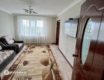 4-комнатная квартира, этаж 4 из 5, 58 м², миниатюра 6