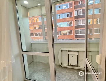 3-комнатная квартира, этаж 4 из 9, 80 м², миниатюра 5