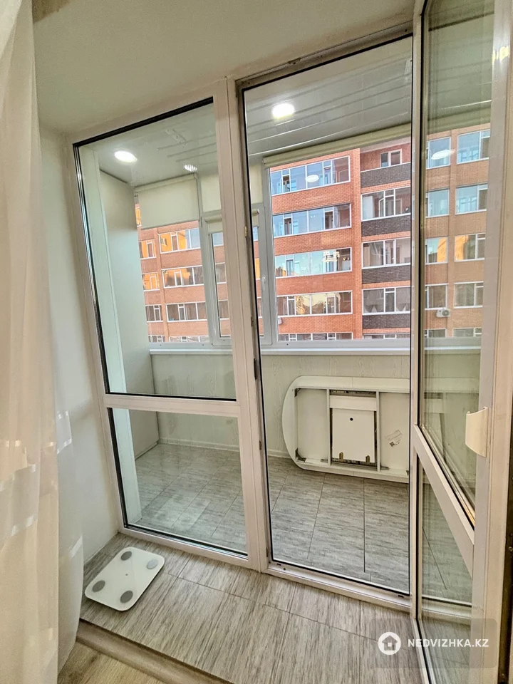3-комнатная квартира, этаж 4 из 9, 80 м², фотография 5