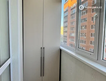 3-комнатная квартира, этаж 4 из 9, 80 м², миниатюра 7