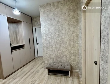 3-комнатная квартира, этаж 4 из 9, 80 м², миниатюра 12