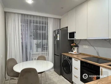 2-комнатная квартира, этаж 8 из 9, 50 м², миниатюра 2
