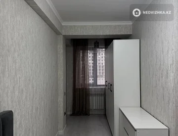 2-комнатная квартира, этаж 10 из 13, 60 м², На длительный срок, миниатюра 6