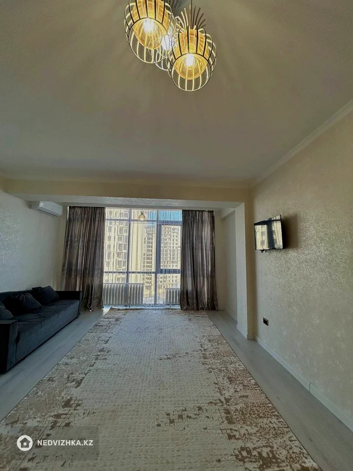 2-комнатная квартира, этаж 10 из 13, 60 м², На длительный срок, фотография 3