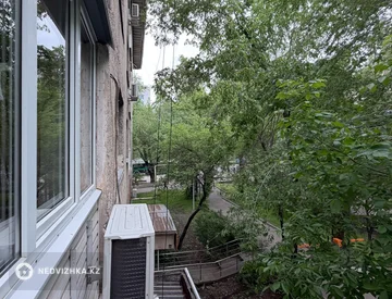2-комнатная квартира, этаж 3 из 5, 74 м², миниатюра 5