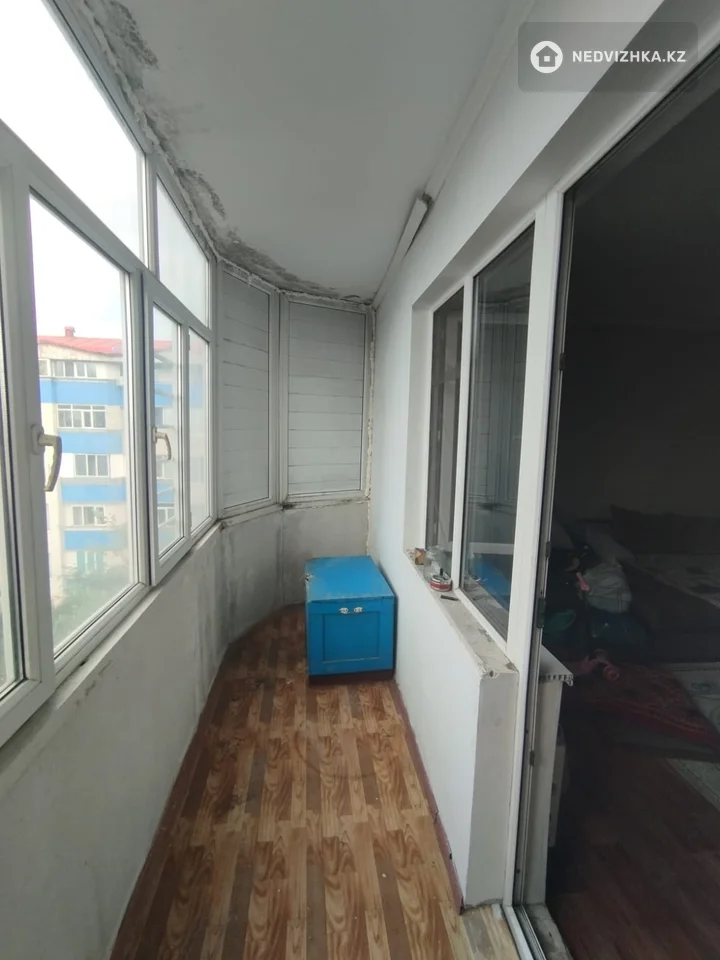 2-комнатная квартира, этаж 5 из 6, 64 м², фотография 2