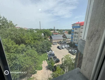 2-комнатная квартира, этаж 5 из 6, 64 м², миниатюра 8