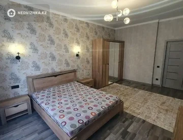 2-комнатная квартира, этаж 2 из 18, 54 м², На длительный срок, миниатюра 1