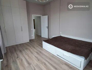 2-комнатная квартира, этаж 8 из 18, 76 м², миниатюра 7