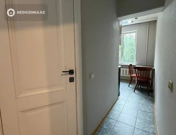3-комнатная квартира, этаж 3 из 5, 54 м², миниатюра 8