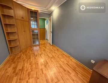 3-комнатная квартира, этаж 3 из 5, 54 м², миниатюра 10