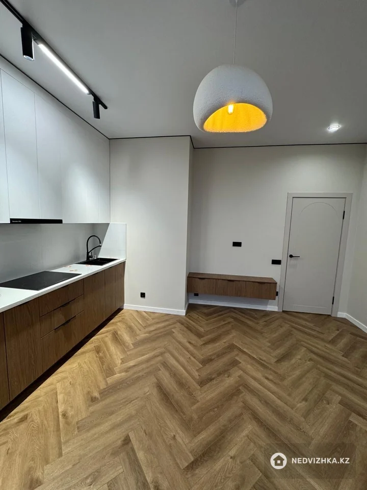 2-комнатная квартира, этаж 10 из 12, 49 м²