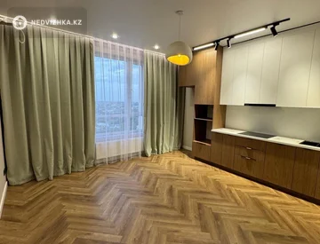 2-комнатная квартира, этаж 10 из 12, 49 м², миниатюра 3